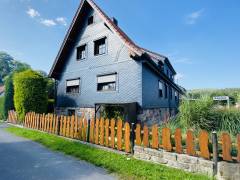 7 - 2402b6bb1c62e0accf96b3c8b60e236dc87150522385f0fe50e71cf092b271bc.jpg